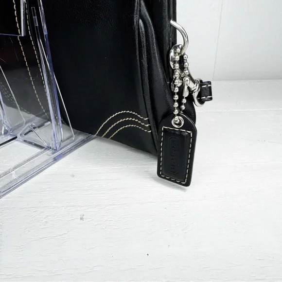 🖤 Coach Black Leather Kisslock Frame Wristlet Clutch - Picture 4 of 7